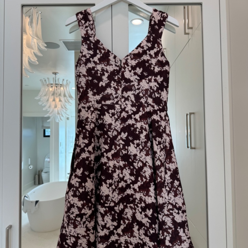 Burgundy & Cream McGinn Dress - Size 4 - Picture 6 of 9